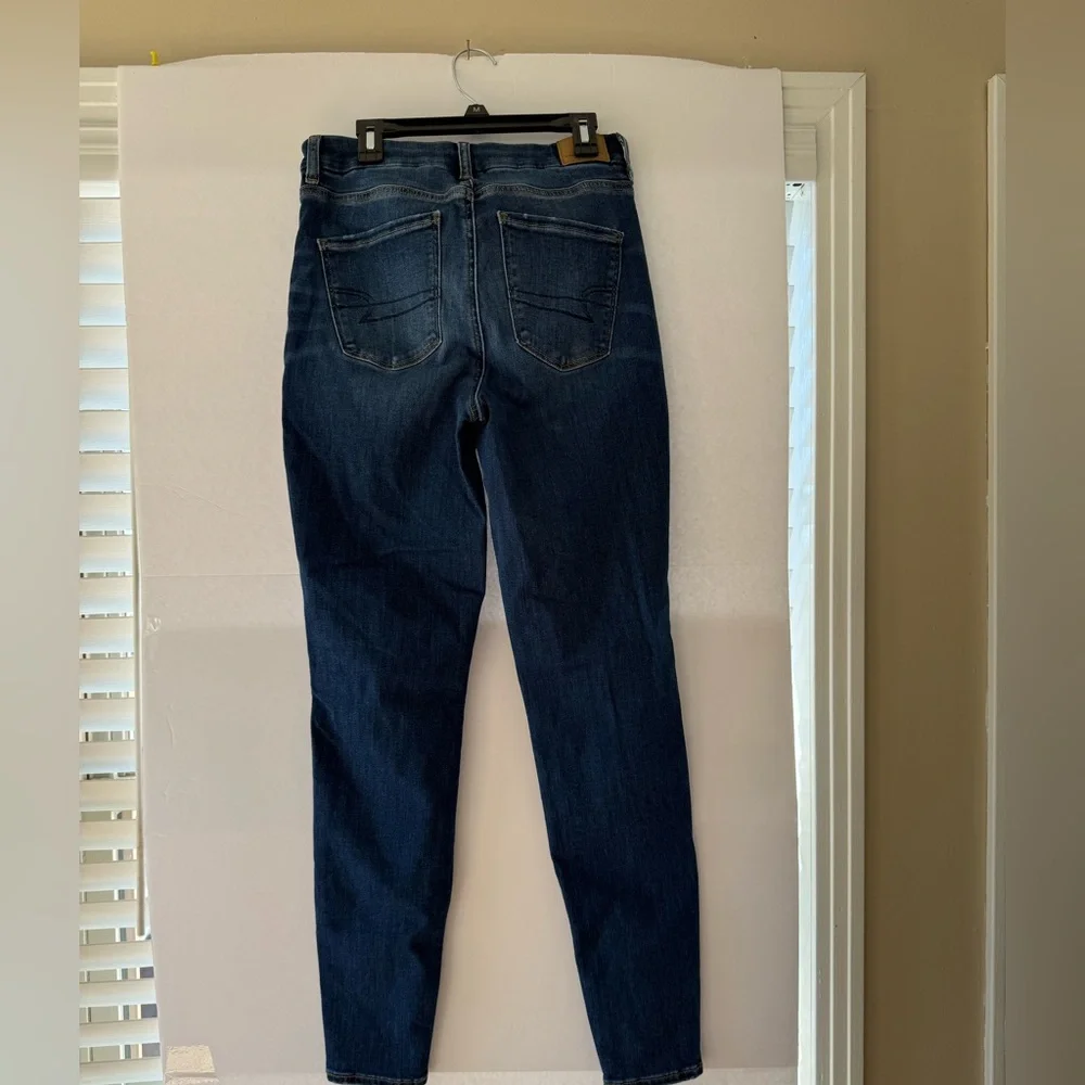 American Eagle Outfitters High Rise Dark Blue Jeans - Picture 2 of 4